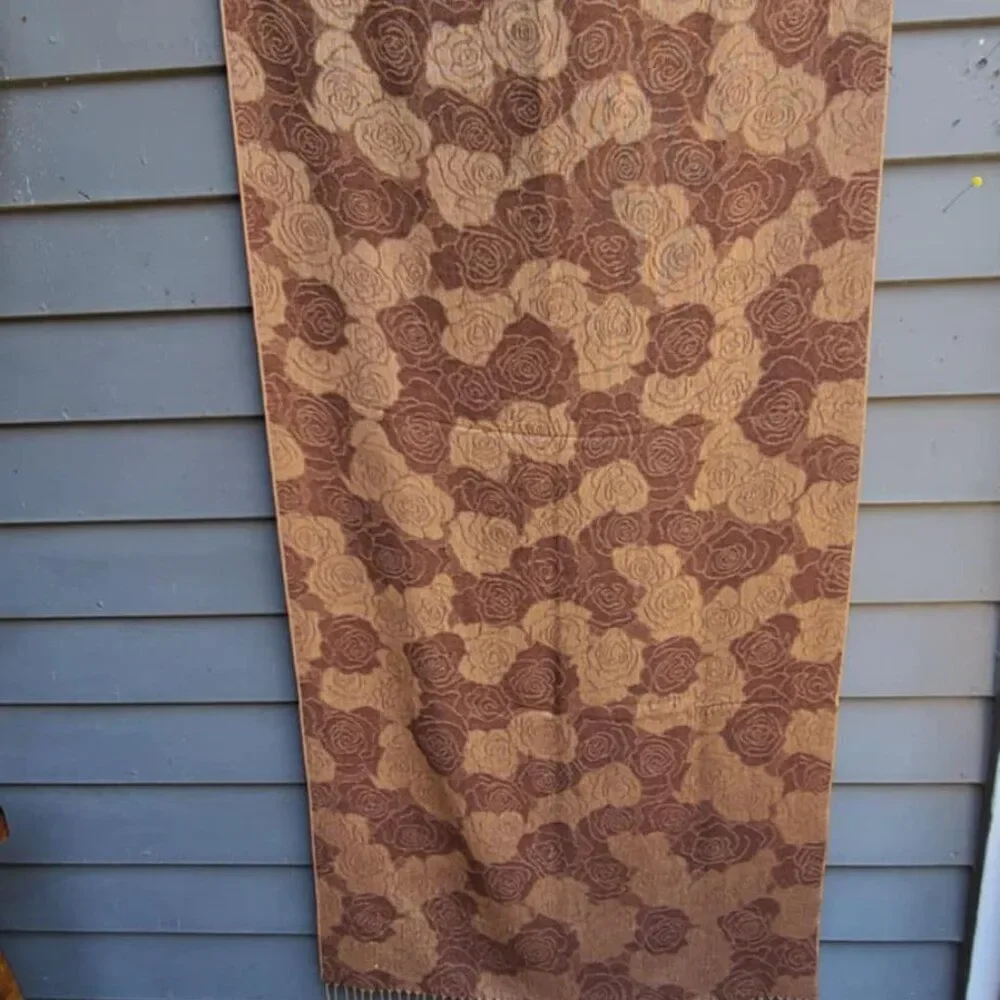 Brown Flowers Pashmina 30% Silk 70% Pashmina
